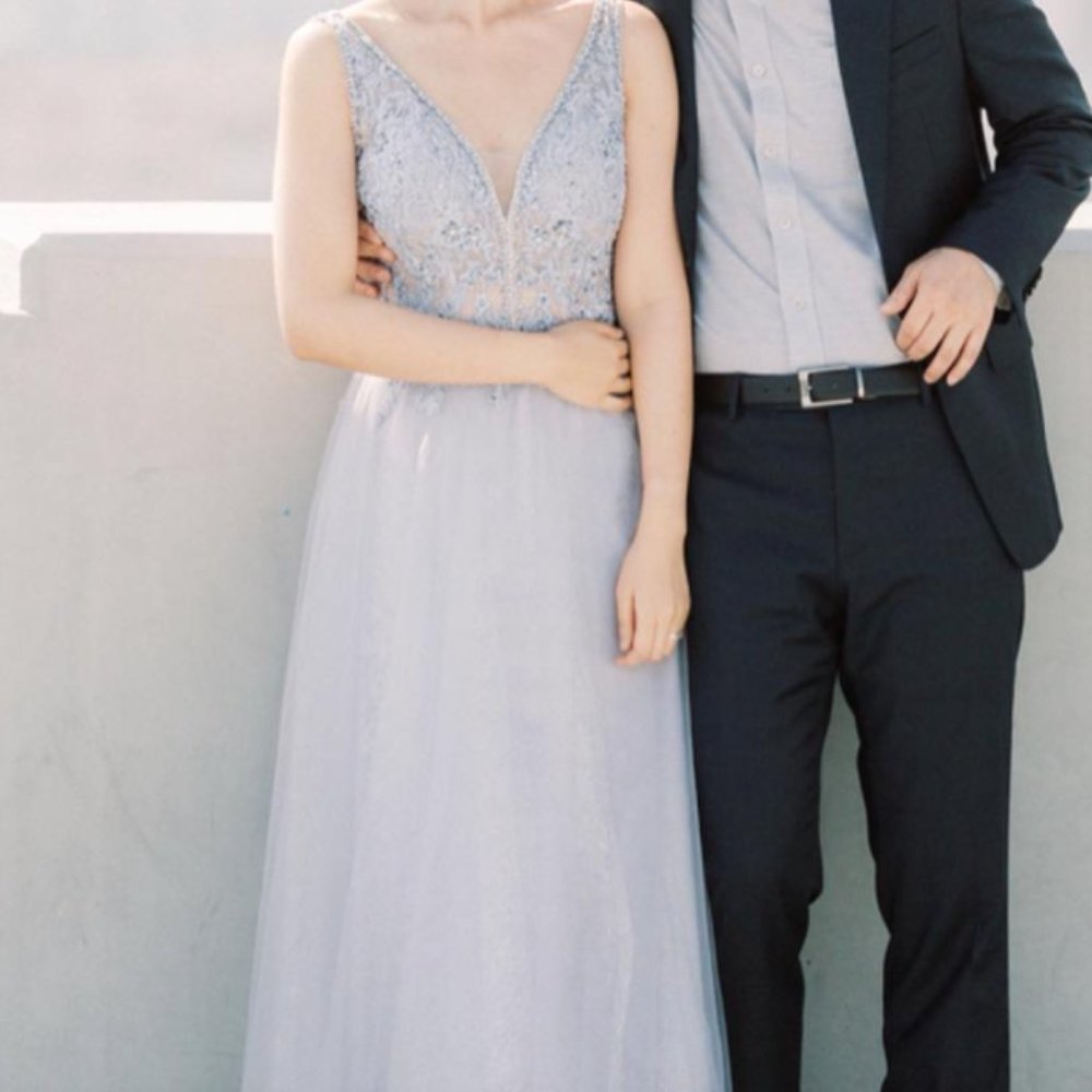 EVENING / PROM DRESS - Picture 4 of 4